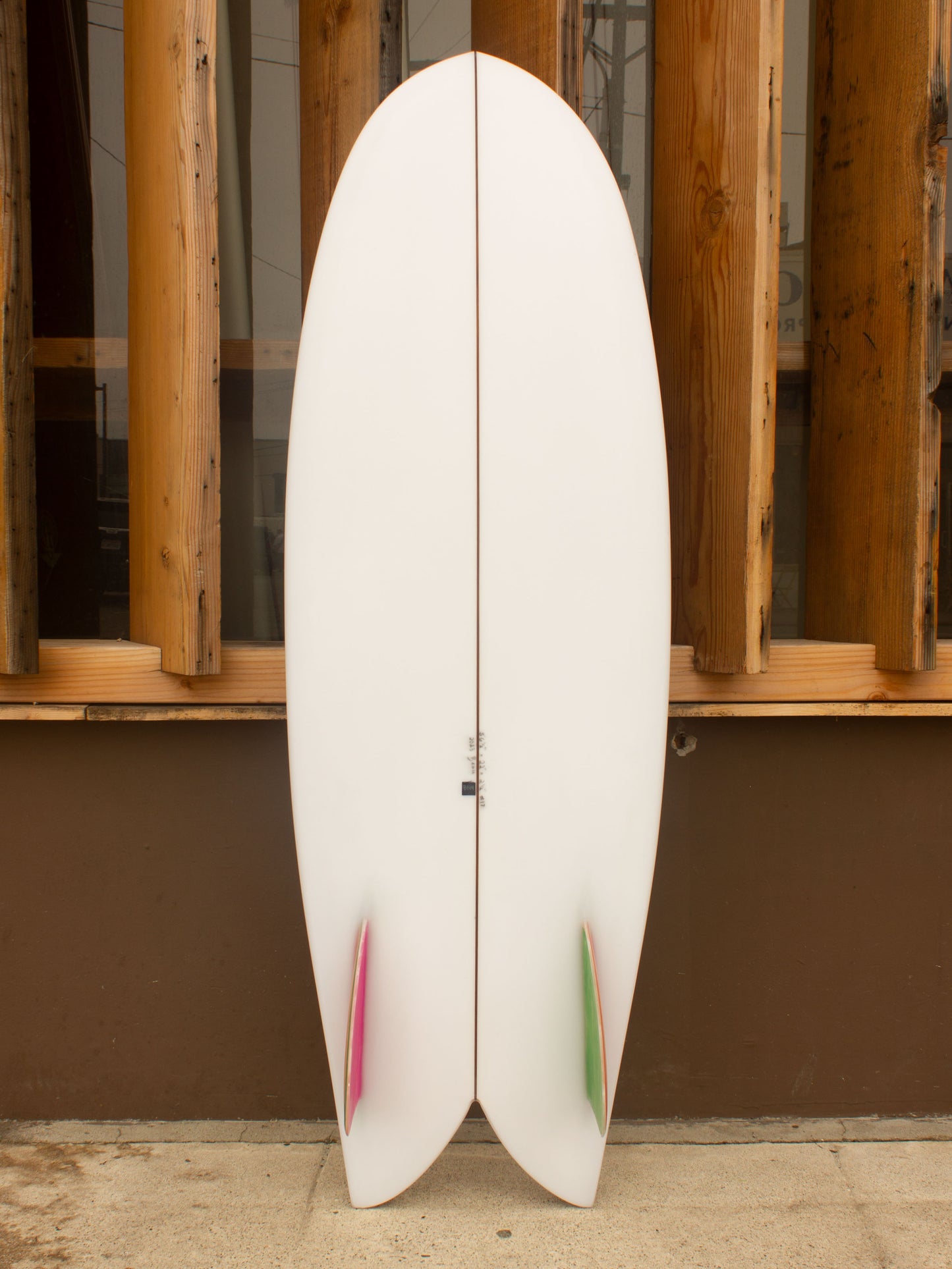 5'6 Round Fish